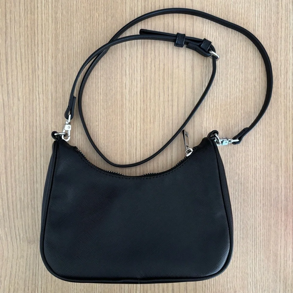 Forever 21 Black Crossbody Bag Purse Small Compact Size With Adjustable Strap